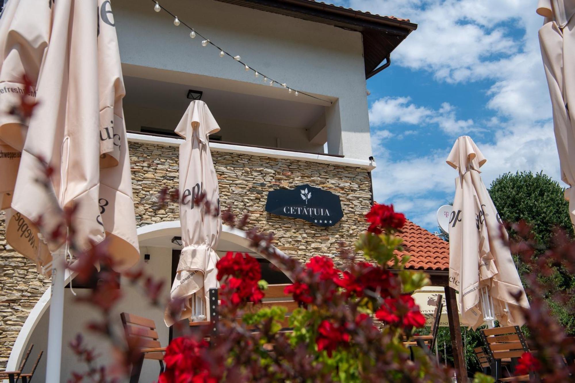 Cetatuia Hotell Măgura Eksteriør bilde